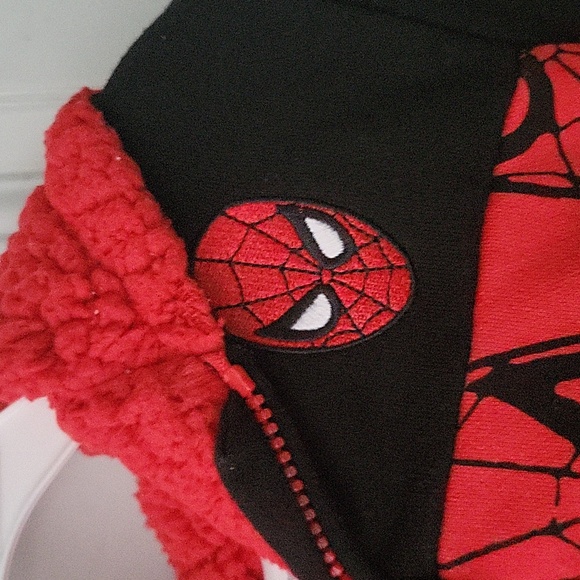Spider-Man Jacket - Picture 3 of 5